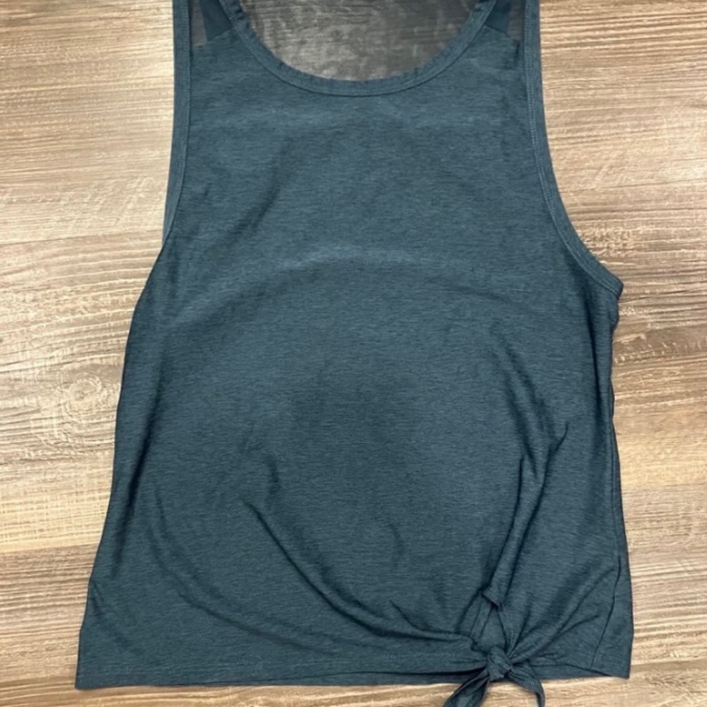 Reebok Tie-Front Tank Top Size S